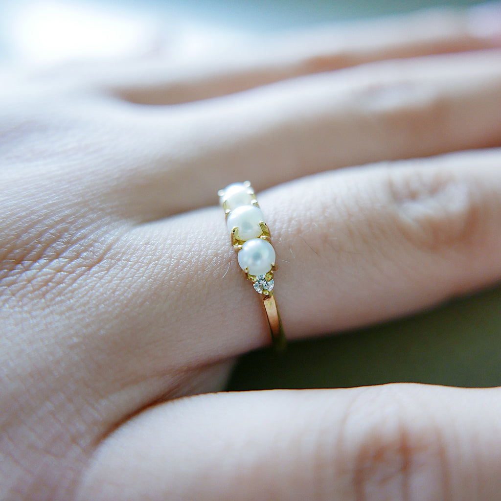 Hailey Pearl Ring