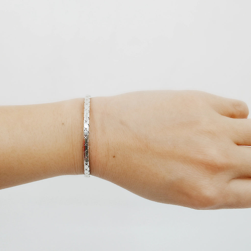 Cross stitch Cuff, lattice pattern Bracelet, Sterling Silver Cuff, textured bangle, silver cuff bracelet