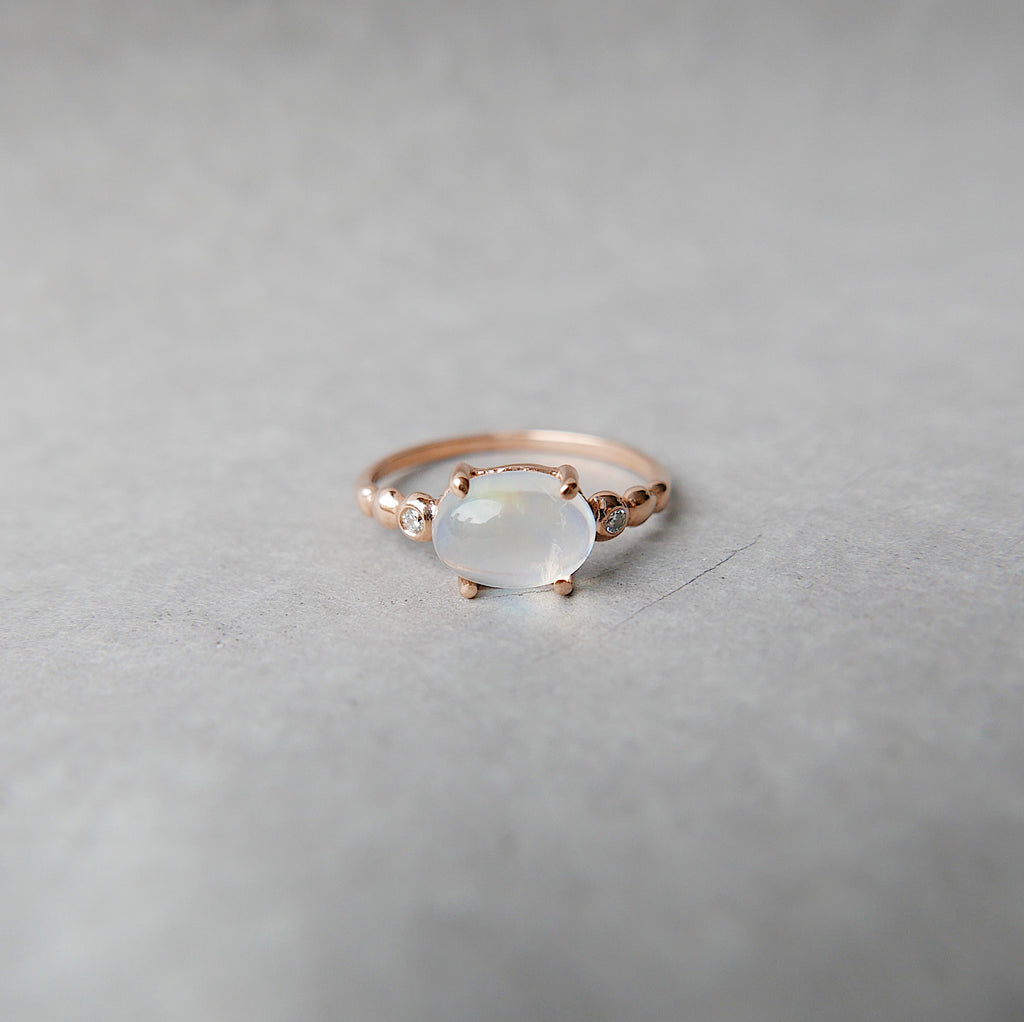 Ellipsis Oval Moonstone Ring