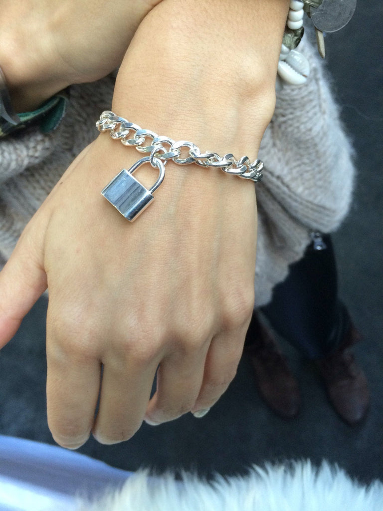 Curb chain lock bracelet, silver padlock bracelet, personalized bracelet, silver lock bracelet