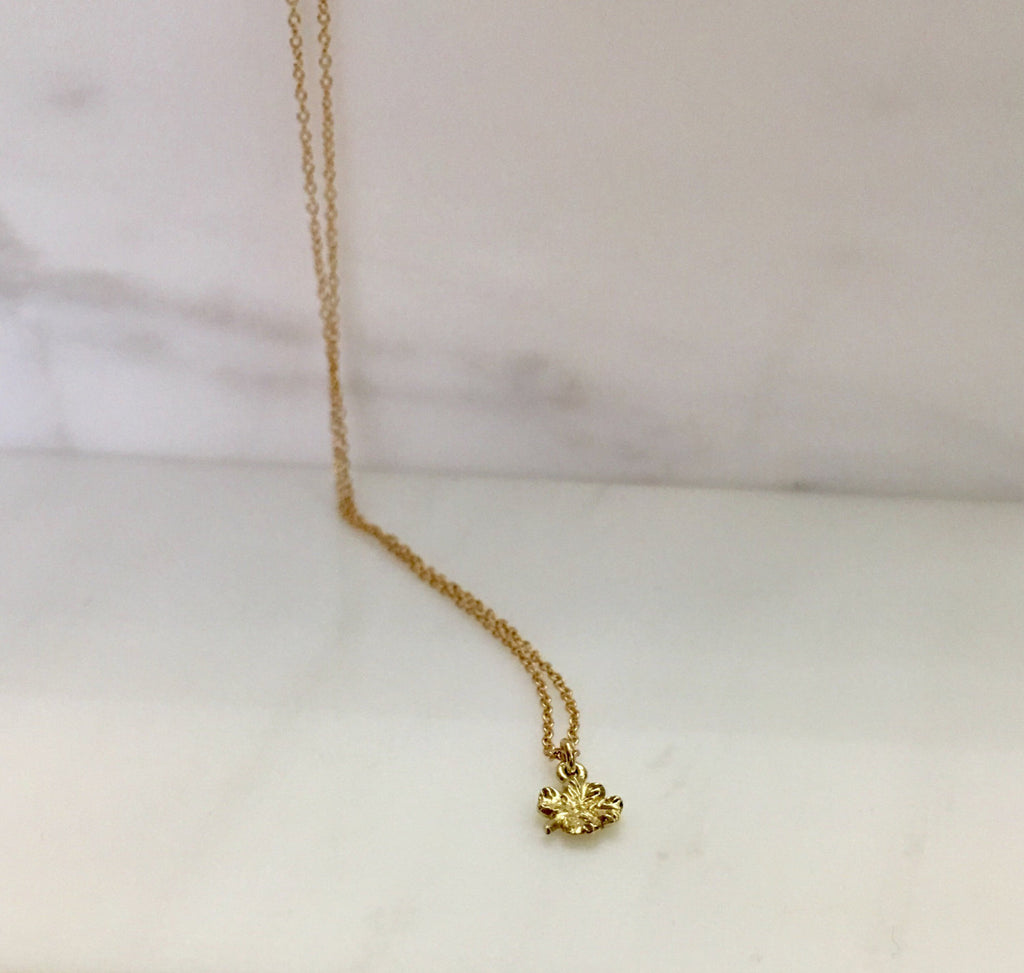 Good luck charm necklace, mini 14k clover necklace, gold 4 leaf clover necklace, dainty leaf necklace