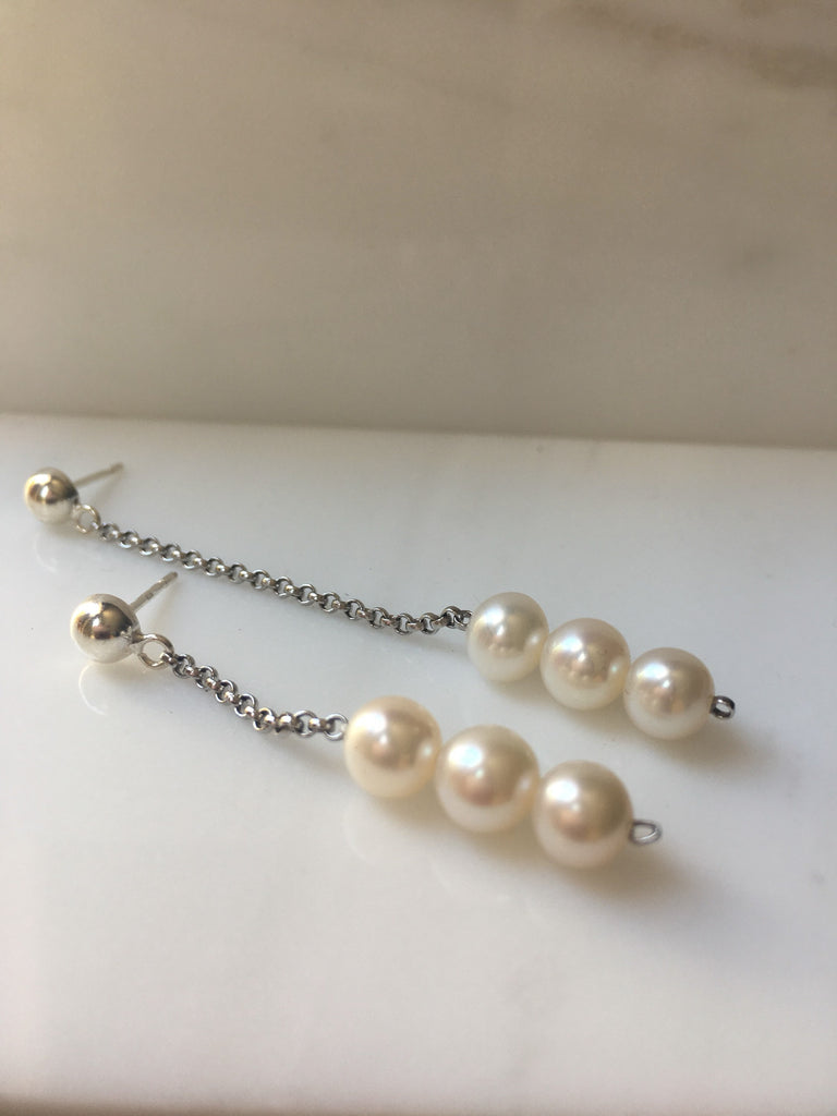 Asymmetrical Pearl Trio earrings, long pearl earrings, chain earrings, sterling silver shoulder dusting chain earrings, silver pearl earring