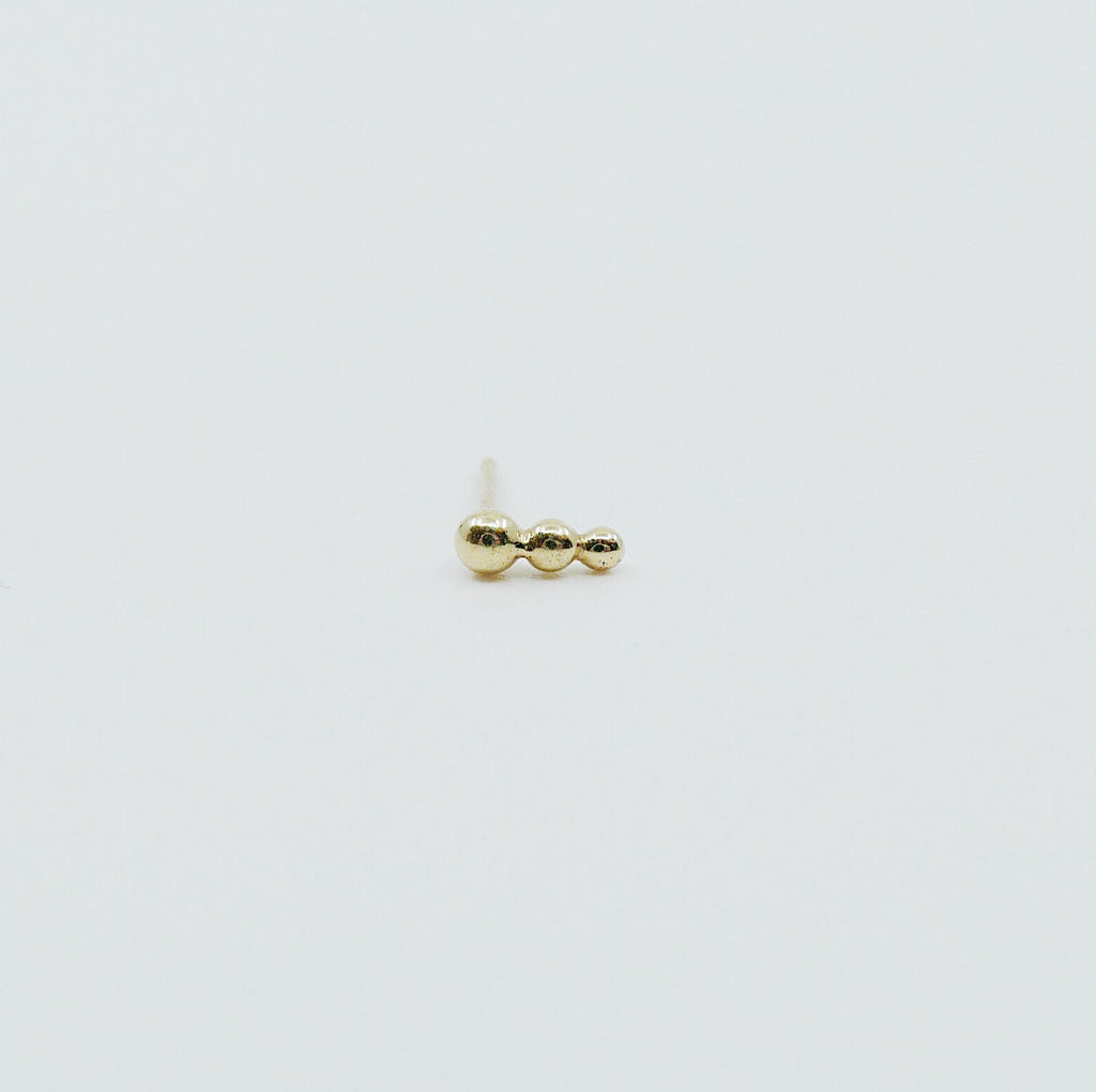 Ellipsis stud earring, ellipses, three dot earring, beaded bar earring, gold three circle earring, minimalist stud, everyday earring