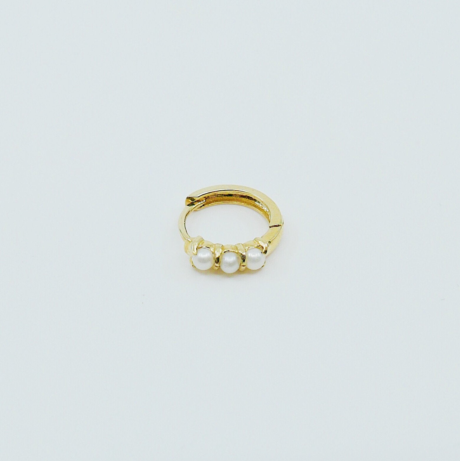 Mini Pearl hoop, small 14k gold hoop, small mini three stone pearl gold hoop, gold hoops, gold pearl huggie, pearl earring
