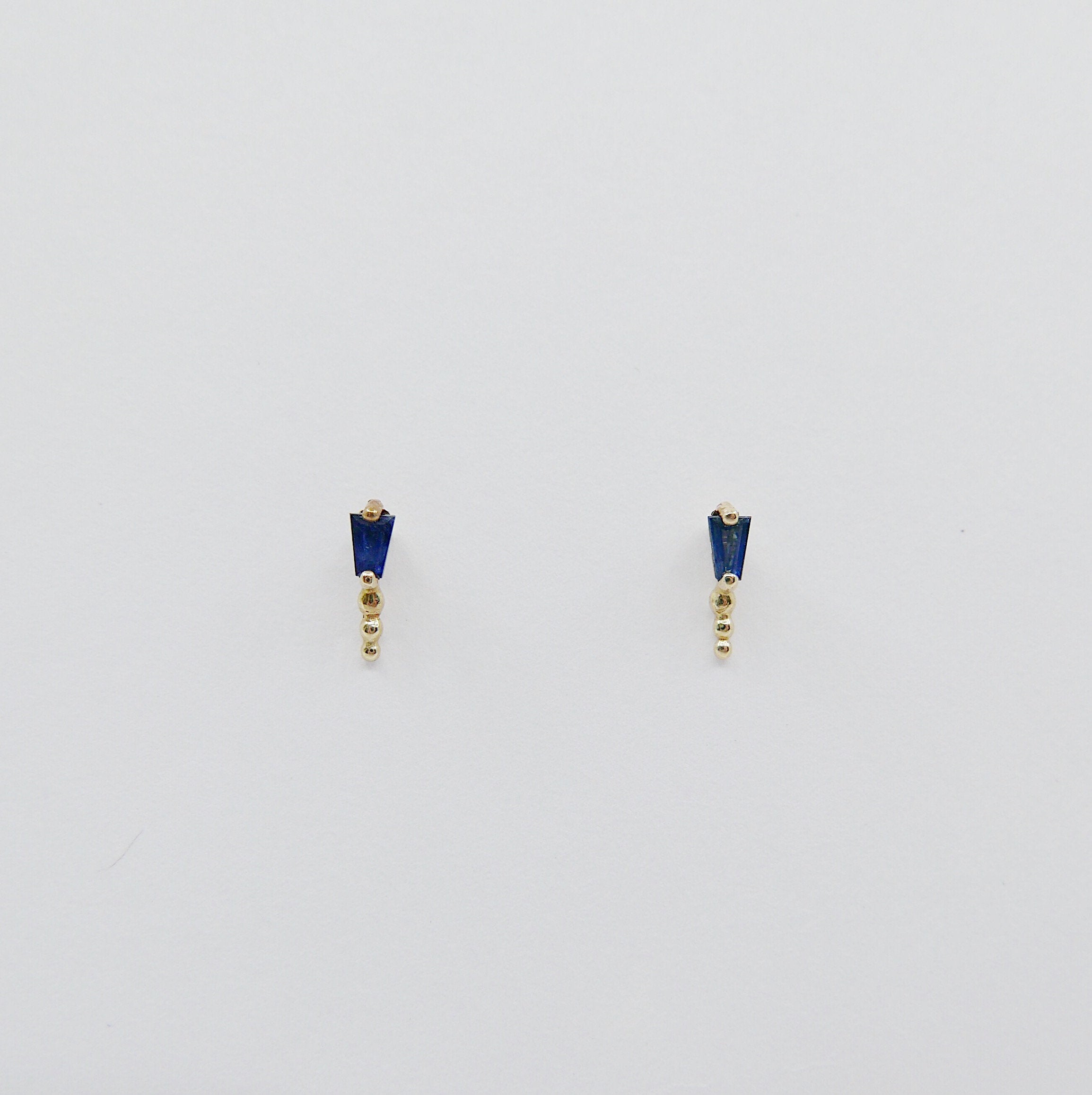 Ellipsis Tapered Baguette Stud, Baguette stud, Blue Sapphire Baguette Stud, 14k gold tapered stud, Triple Ball Stud