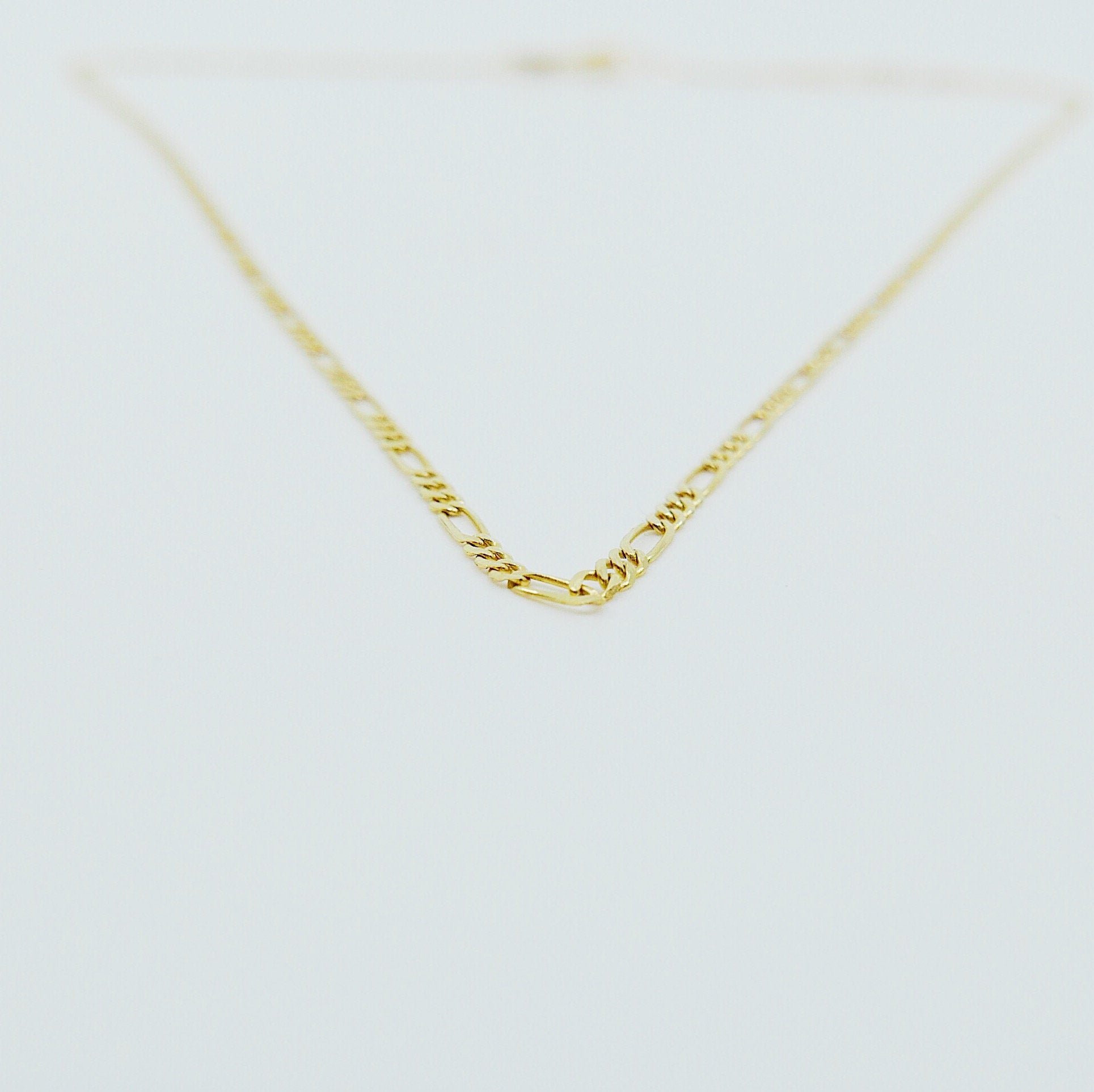 Figaro chain Choker, Cable chain choker, 14k gold chain choker, thin dainty choker, Refined and modern choker, Sleek gold chain choker