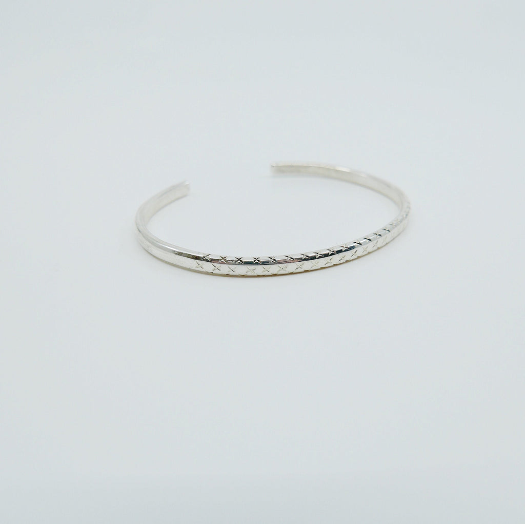 Cross stitch Cuff, lattice pattern Bracelet, Sterling Silver Cuff, textured bangle, silver cuff bracelet