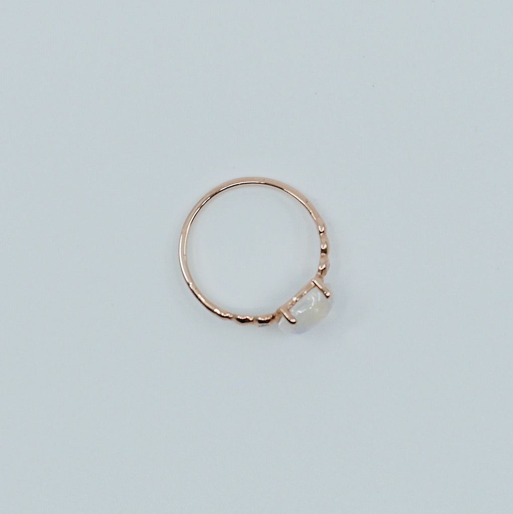 Ellipsis Oval Moonstone ring, three stone ring, Moonstone and diamond ring, 14k gold Moonstone ring