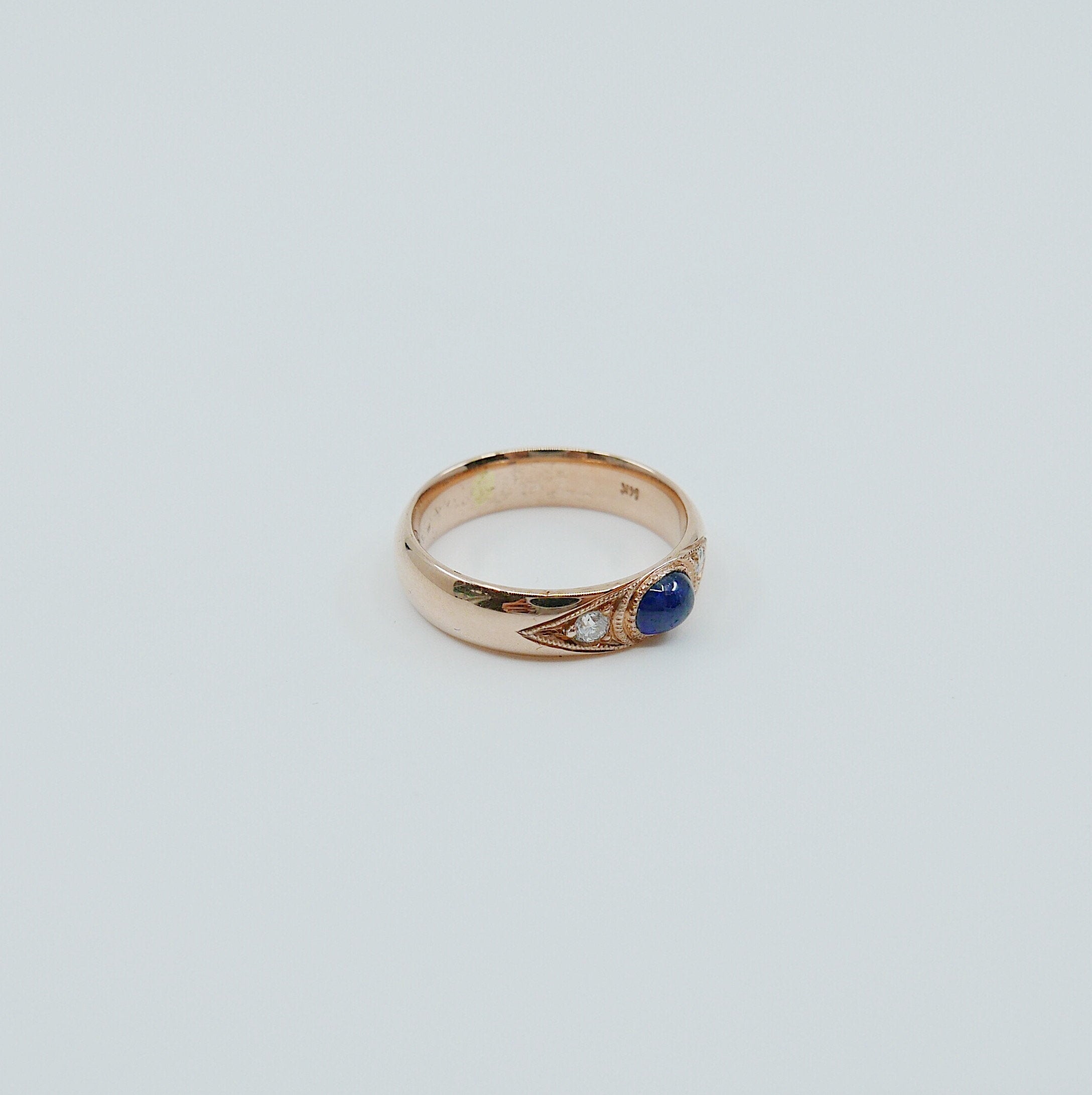 Indira Band, Blue Sapphire diamond band, thick gold band, Blue Sapphire cabochon wedding band, 3 stone band, sapphire and diamond gypsy ring