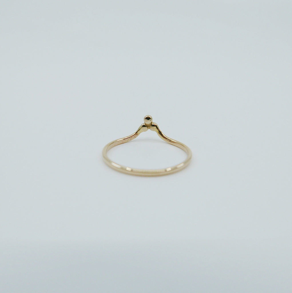 Three dot mini crown ring, three ball arc nesting  ring, Gold stacking ring, beaded hugging ring, gold bead crown ring, Three dot Arc ring