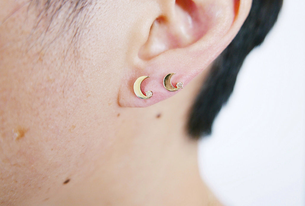 SAMPLE SALE Crescent Moon moonstone Earrings, small moon Earrings, Moon Earrings, Diamond Moon, Moon Earrings, Crescent earrings, moon posts