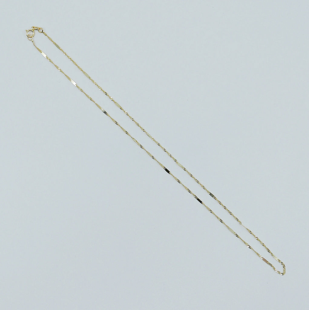 Twist Choker, Thin shiny 14k gold chain choker, 14k gold chain, short gold necklace, gold choker, thin dainty choker, everyday choker