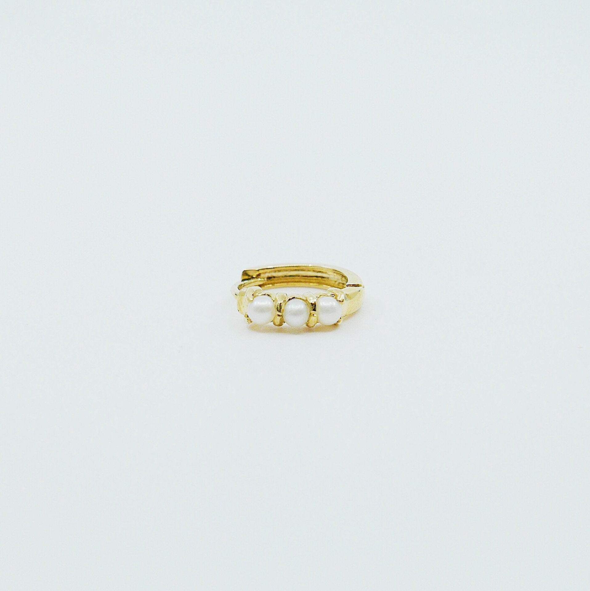 Mini Pearl hoop, small 14k gold hoop, small mini three stone pearl gold hoop, gold hoops, gold pearl huggie, pearl earring