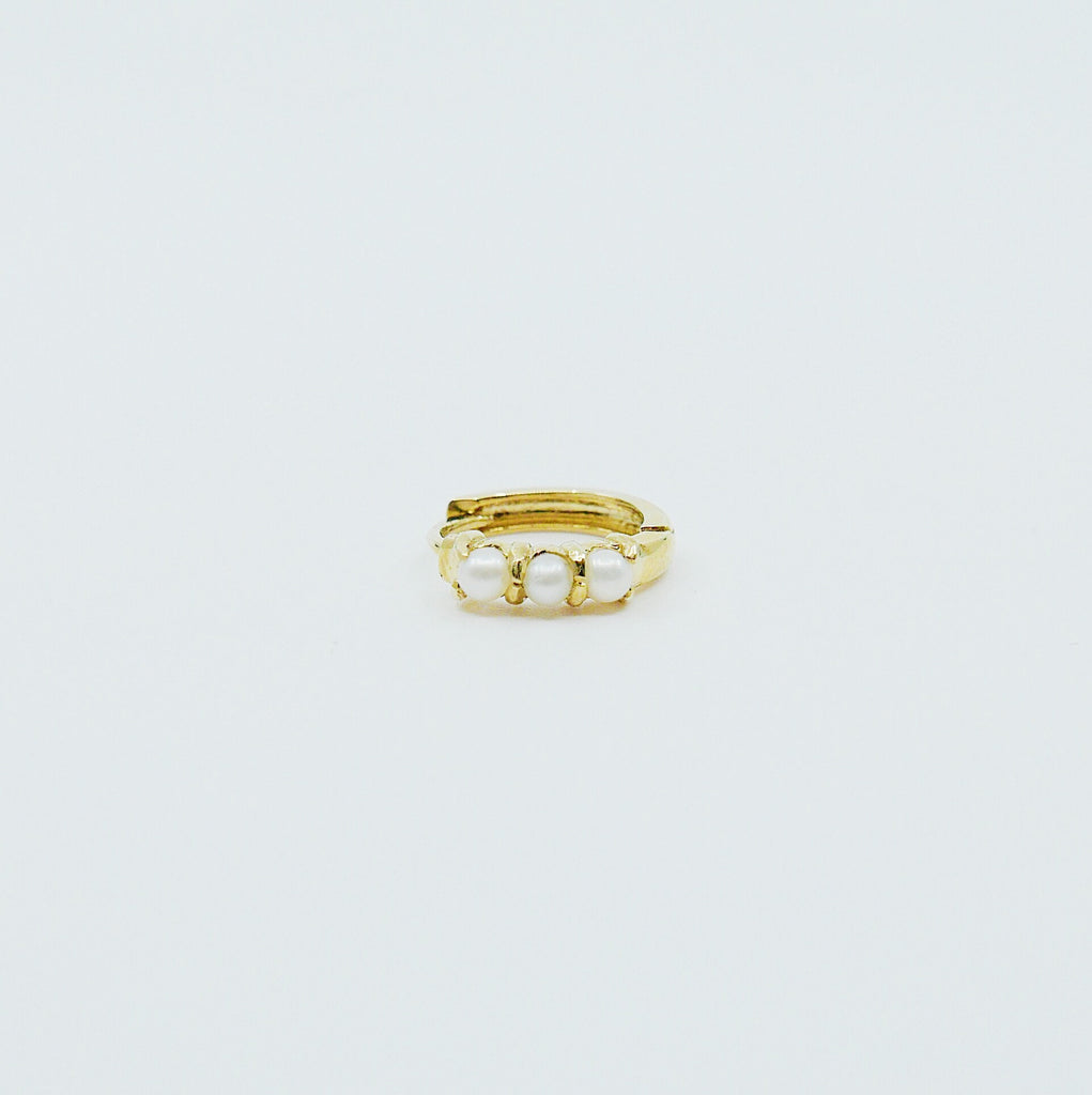 Mini Pearl hoop, small 14k gold hoop, small mini three stone pearl gold hoop, gold hoops, gold pearl huggie, pearl earring