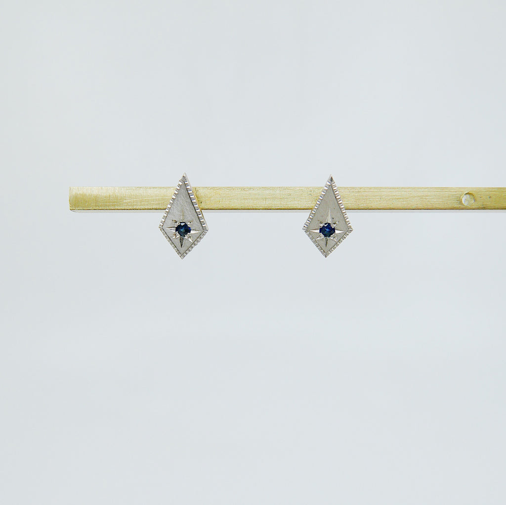 Modern diamond shape earring, Sterling silver Kite earring with sapphire, kite earring, geometric stud
