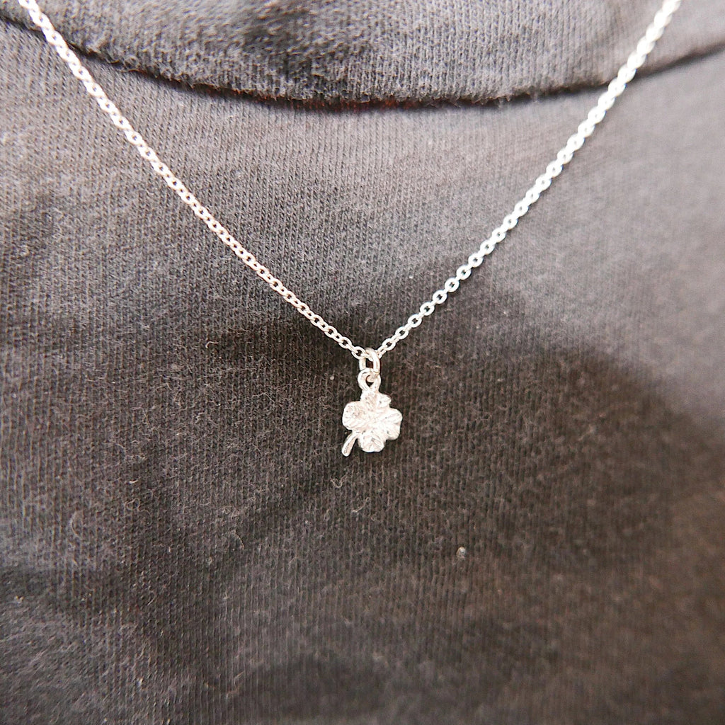Good luck charm necklace, mini 14k clover necklace, gold 4 leaf clover necklace, dainty leaf necklace