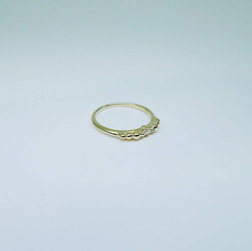 Ellipsis Baguette Diamond Ring, baguette ring, diamond and gold ring, 14k diamond ring, diamond ring, ellipsis ring