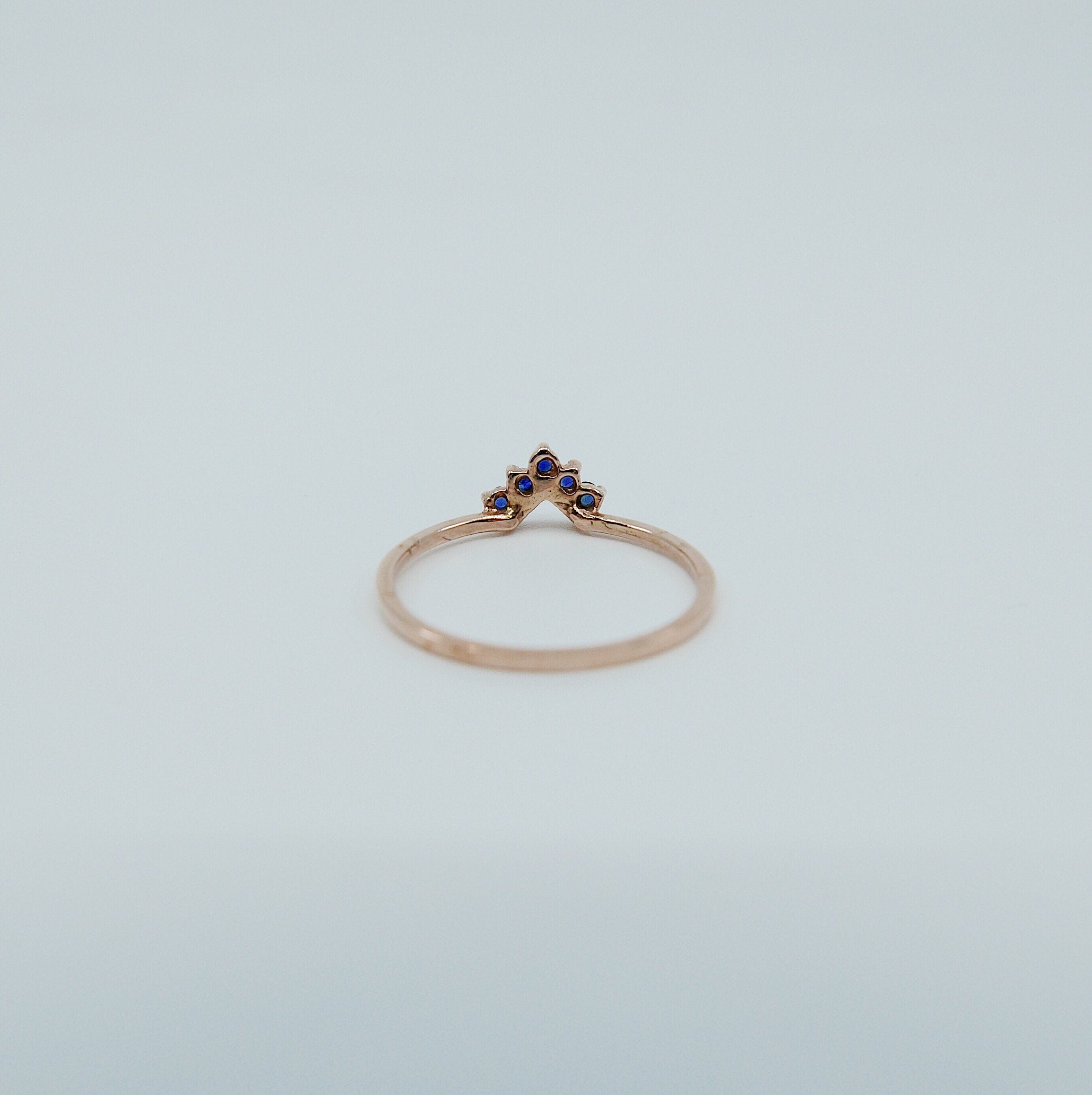 Chevron Sapphire Ring, Blue Sapphire Ring, Chevron Ring, 14k Gold chevron ring, sapphire ring, blue sapphire chevron ring