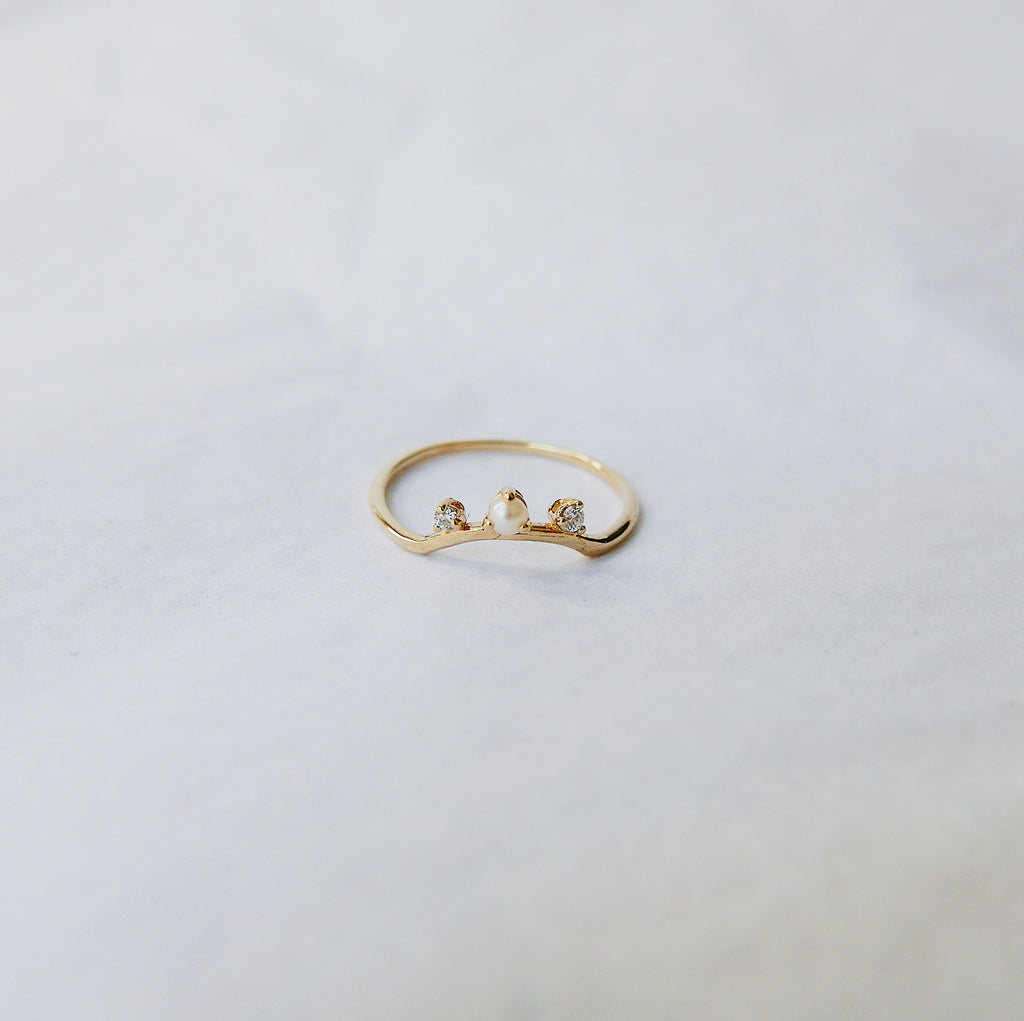 Scattered Nesting Pearl Ring, pearl and diamond ring, 14k gold arc ring, delicate dainty thin ring, thin band, stacking ring, wedding band