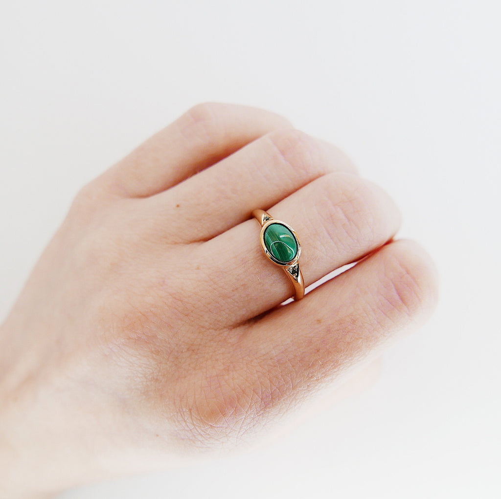 Malachite Signet Ring, Malachite cabochon ring, oval malachite and black diamond ring, 14k gold malachite ring, bezel malachite band