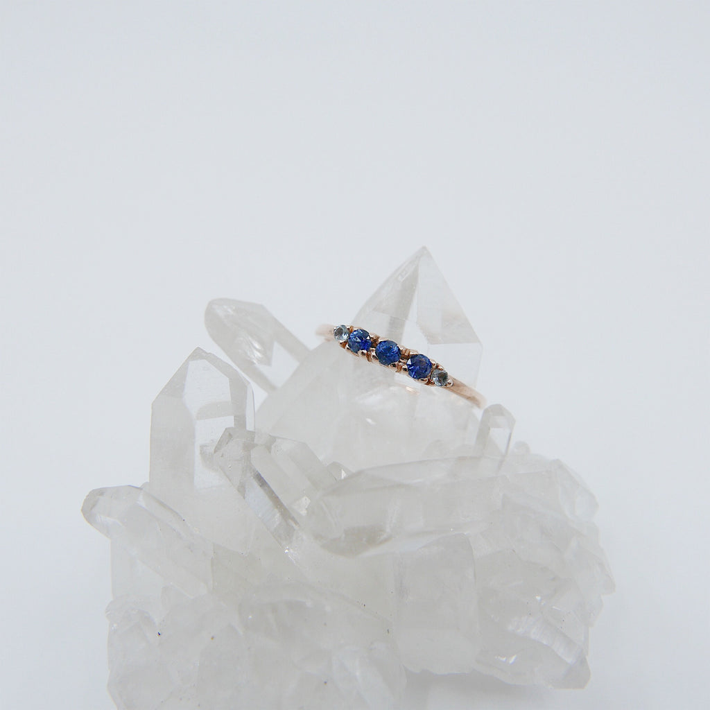Riley Sapphire Ring, 5 stone gold ring, sapphire aquamarine ring, 14k gold sapphire ring, rainbow sapphire band