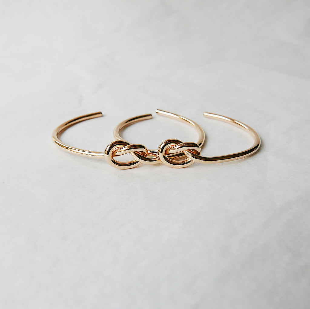 Love Knot Cuff Bracelet gold filled, knot bracelet, gold cuff, knot cuff, pretzel bracelet, love knot bangle