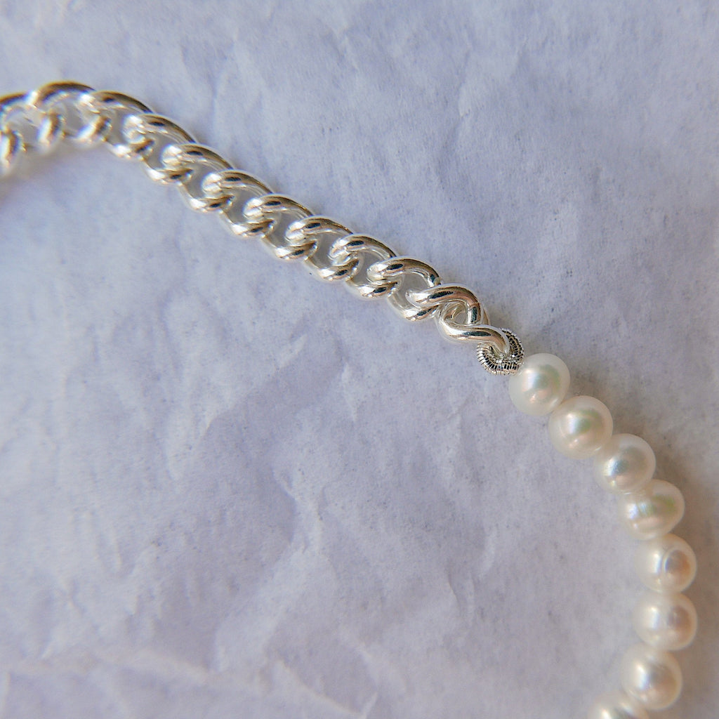 toggle choker  silver pearl choker  silver choker  silver chain choker  silver  pearl choker  pearl chain choker  Necklaces  modern  minimalist  mgj  mason grace jewelry  mason grace  jewelry  fine jewelry  edgy pearl  edgy choker  Chokers  choker