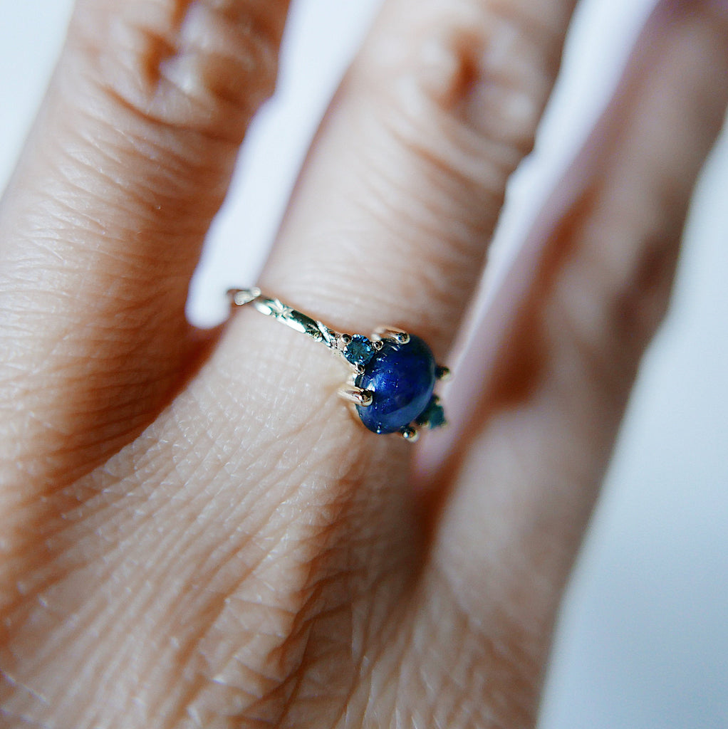 Nebula Blue Sapphire Oval Ring, OOAK, blue diamond ring, one of a kind, unique engagement ring, blue three stone hand engraved ring