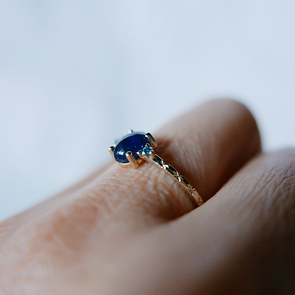 Nebula Blue Sapphire Oval Ring, OOAK, blue diamond ring, one of a kind, unique engagement ring, blue three stone hand engraved ring
