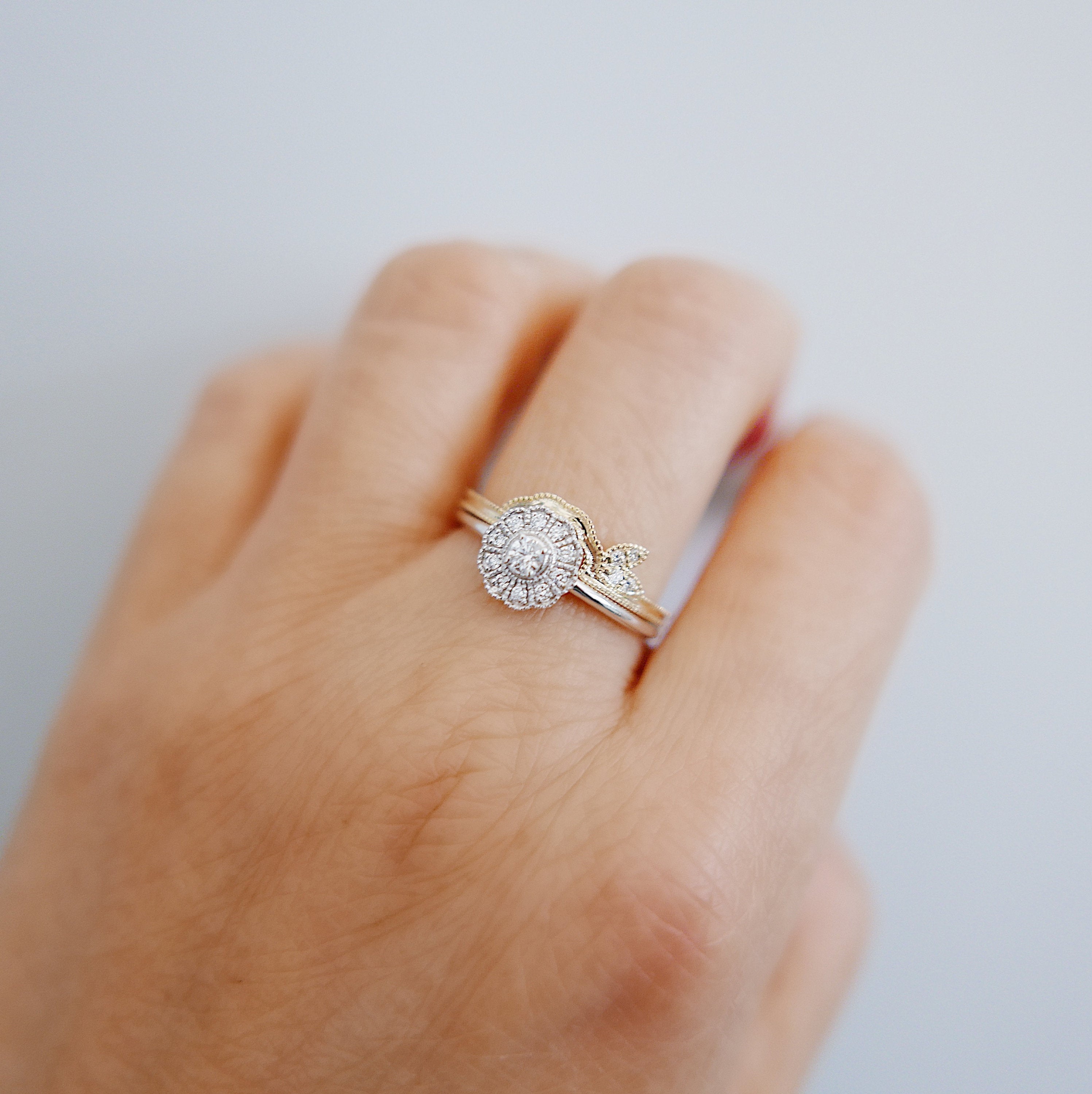 Folium Nesting Ring, gold arch ring, stacking ring, hand engraved wedding ring, nesting band, nesting ring, wedding band