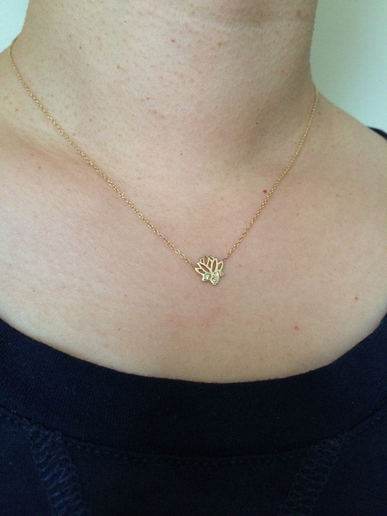 14k gold diamond lotus necklace, diamond lotus necklace, lotus necklace, gold lotus necklace, gold lotus, flower necklace, diamond flower