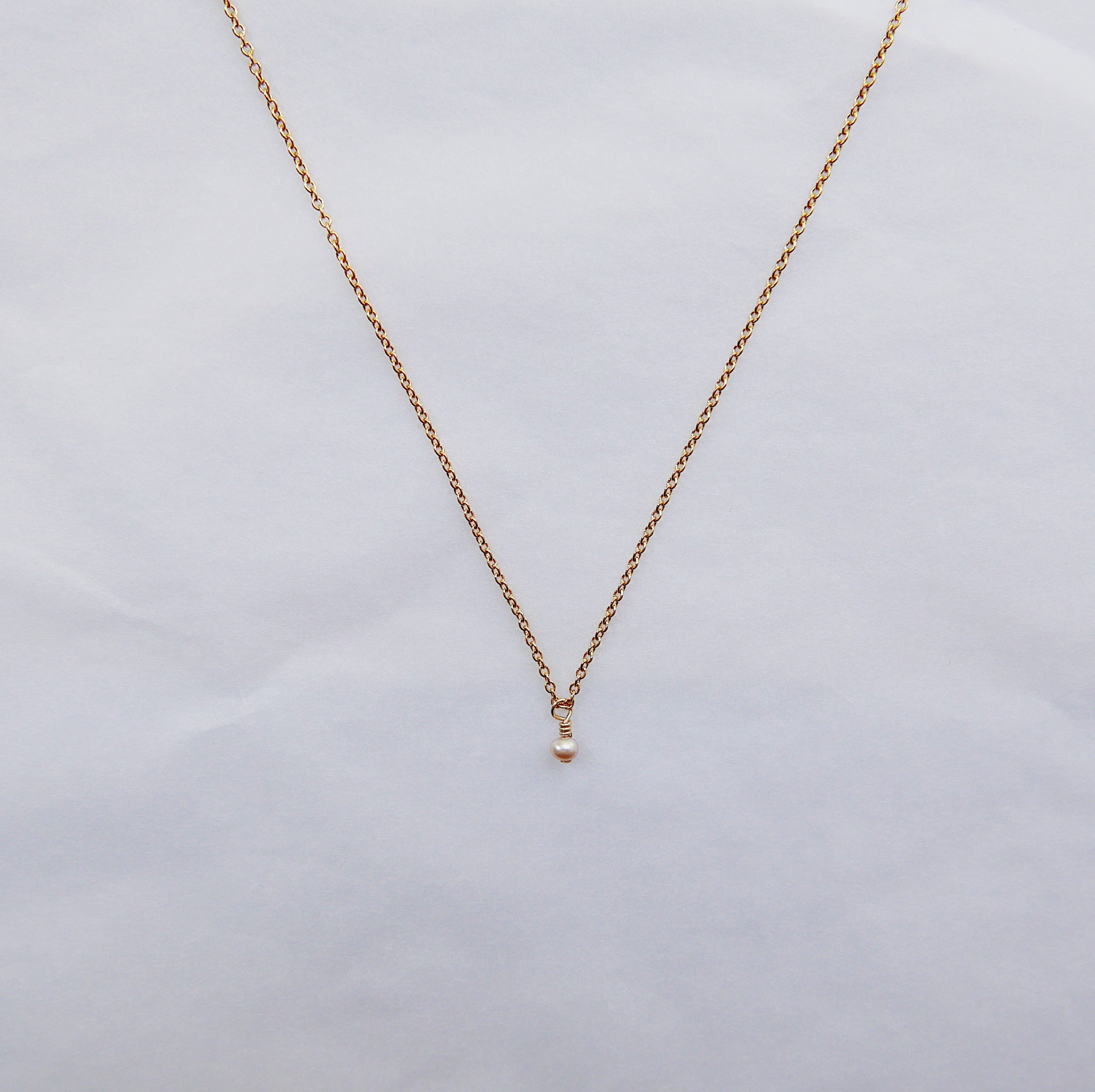 Mini wisdom necklace, mini pearl necklace, pearl solitaire necklace, small pearl necklace, dainty pearl necklace