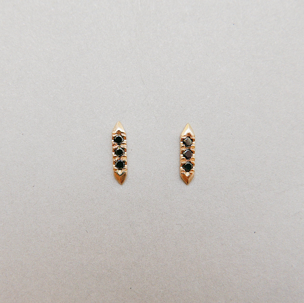 On Pointe Diamond Earrings, White or black diamonds,14kgold