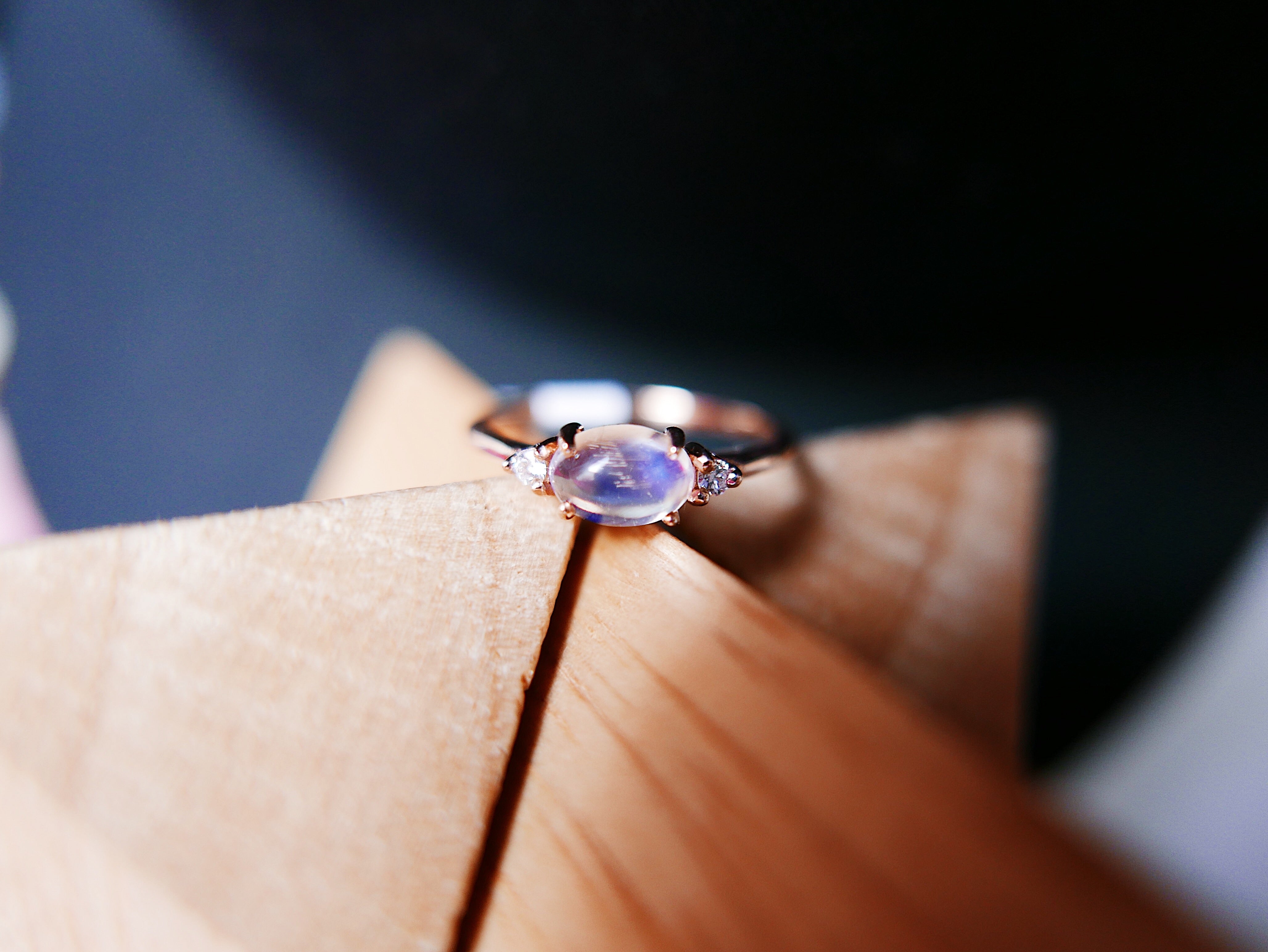 Oval Moonstone Ring 2.0