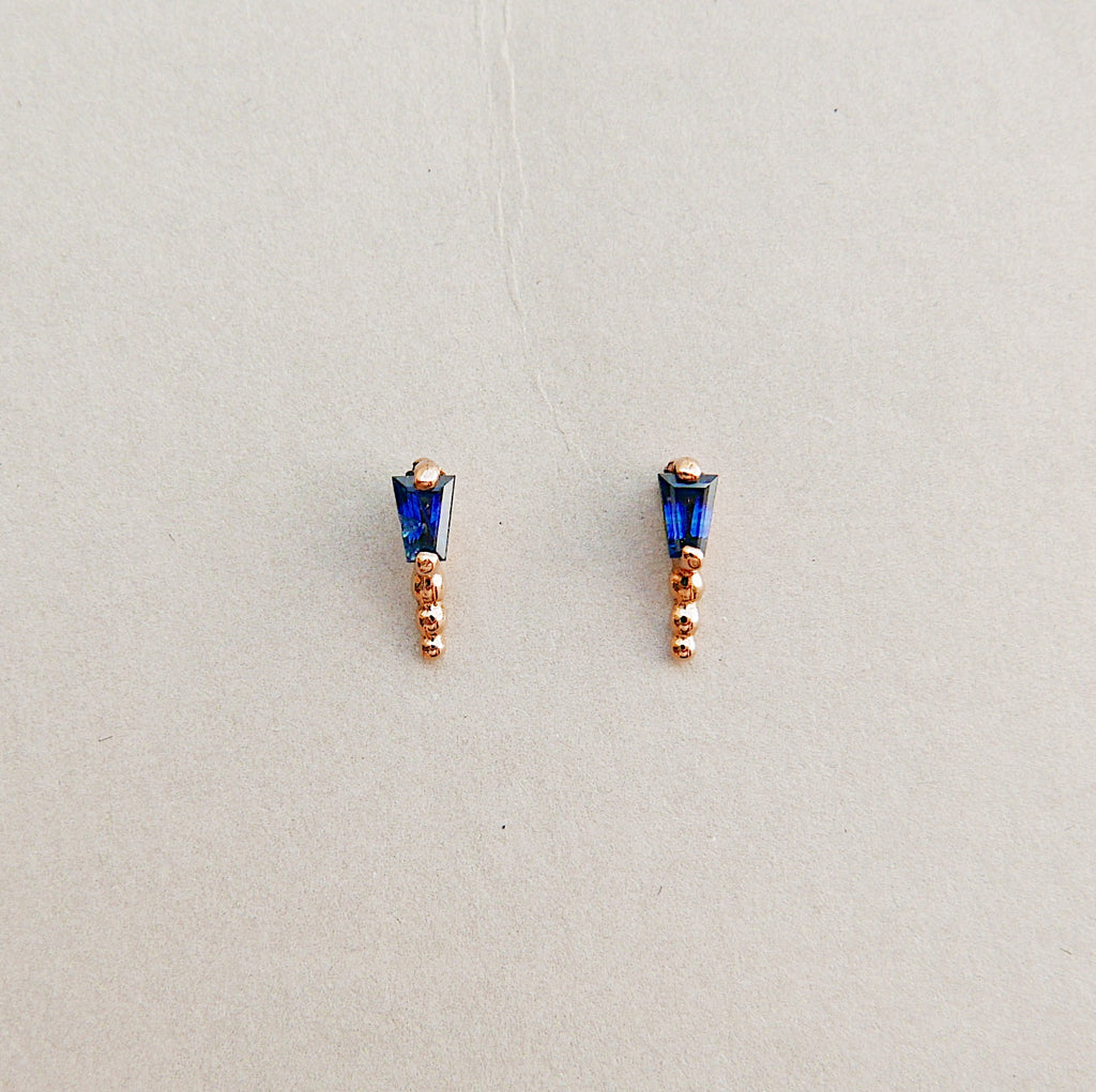 Ellipsis Tapered Baguette Stud, Baguette stud, Blue Sapphire Baguette Stud, 14k gold tapered stud, Triple Ball Stud